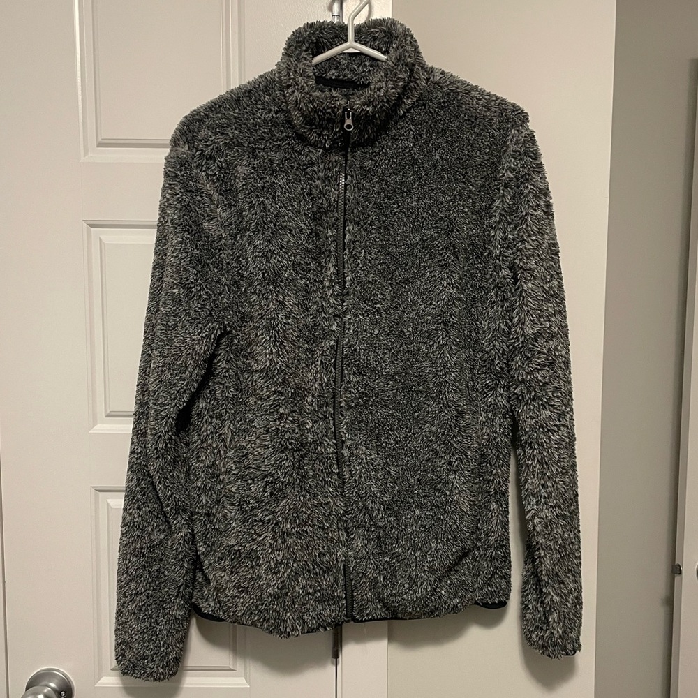Cozy Gray Zip-Up Fleece Jacket